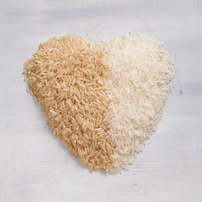 אורז מלא ואורז לבן. צילום: אסף אמברם