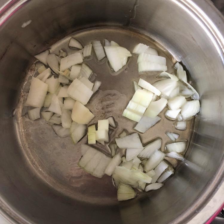 תבשיל עוף בקארי